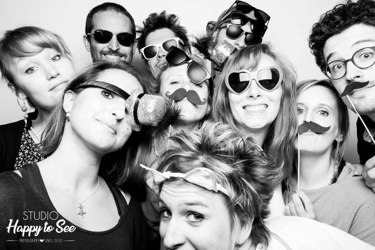Photobooth anniversaire accessoire moustache