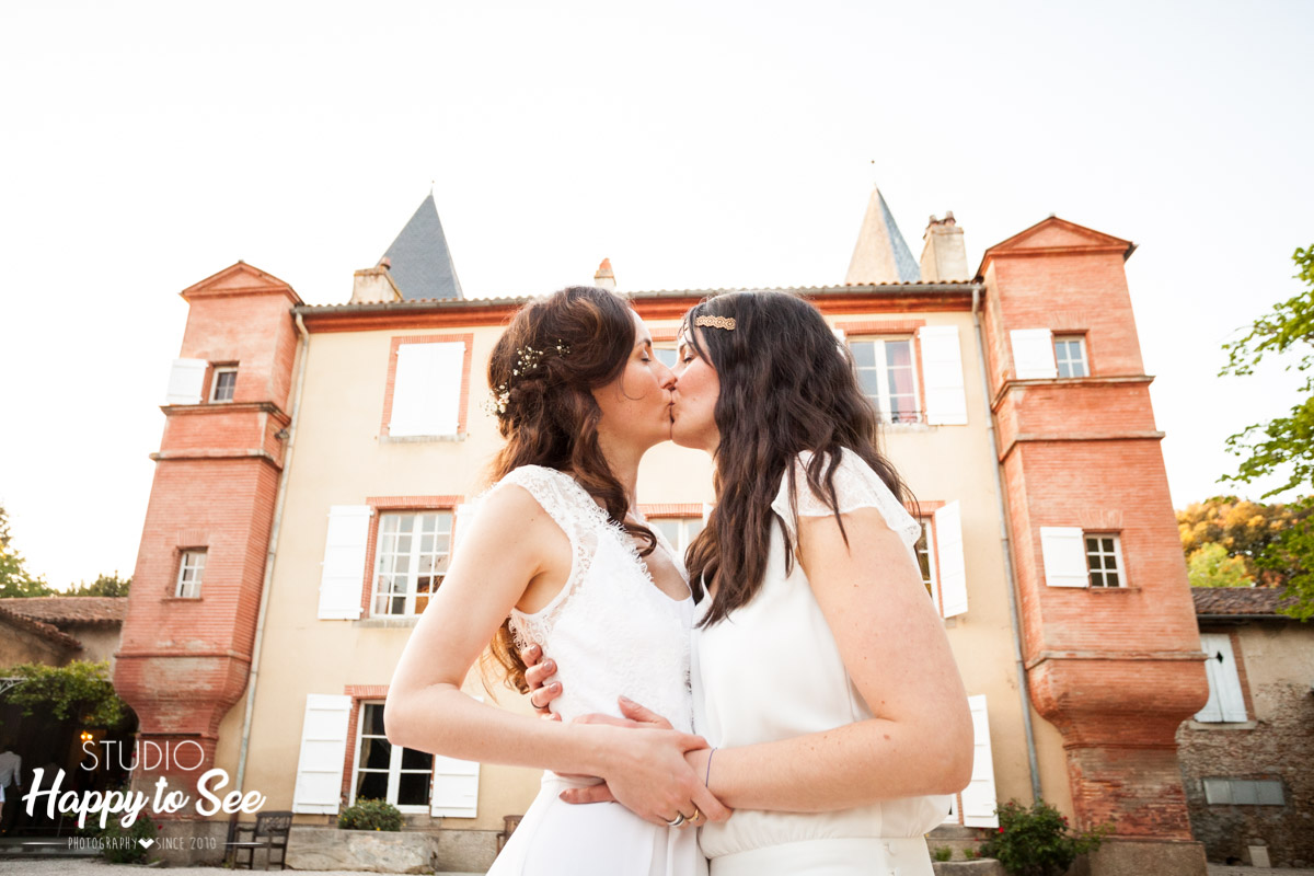 mariage lesbien chateau de riveneuve à pamiers en ariege