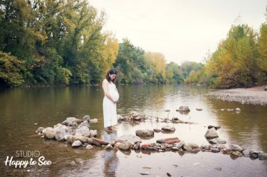 Photographe Toulouse Albi seance grossesse au bord du Tarn