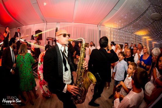 Soiree mariage animee par le groupe musical Vogue Live Band